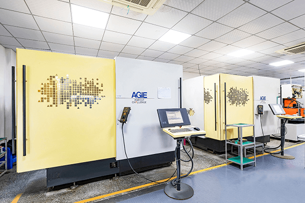 WEDM処理センター