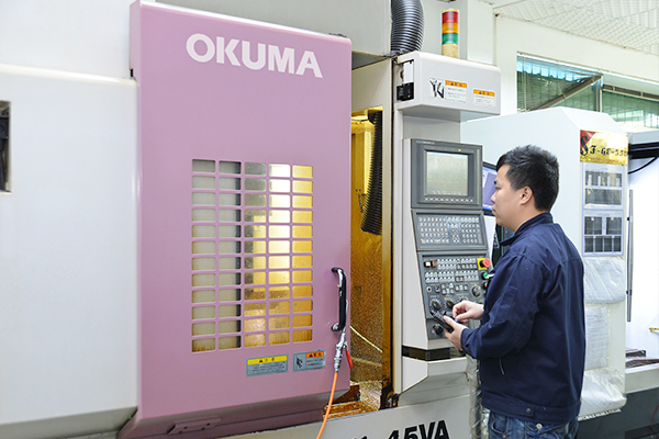CNC、旋盤、研削盤