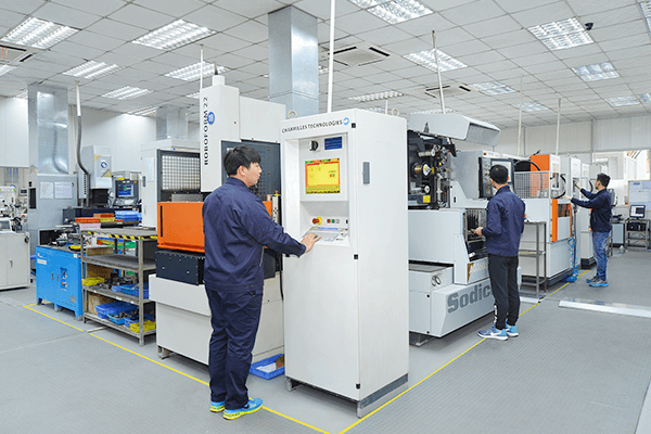 WEDM処理センター